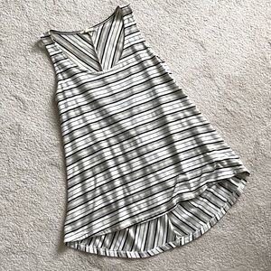 Stripes cotton shirt.